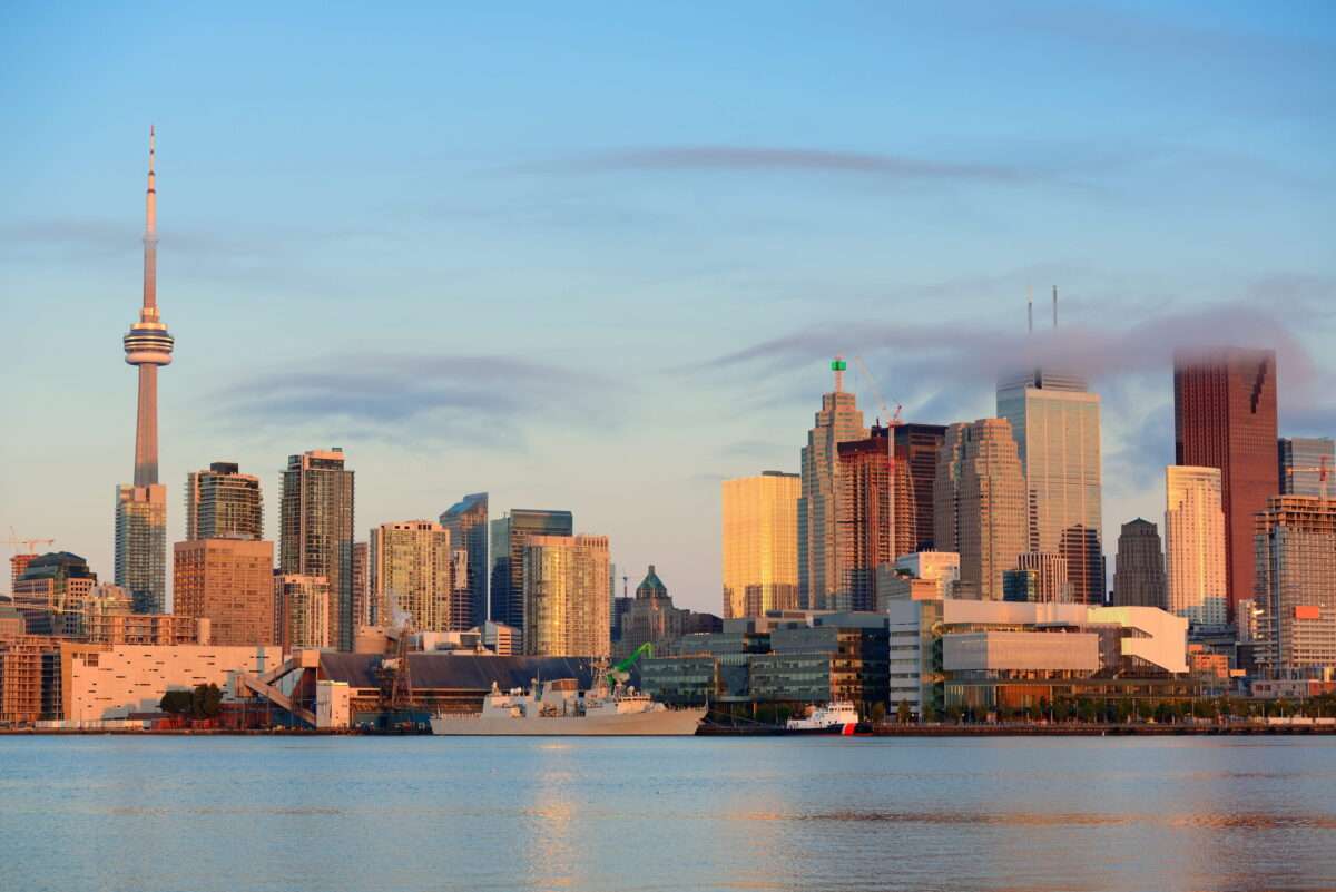 Canada Opens New Work Permit for US H-1B Families