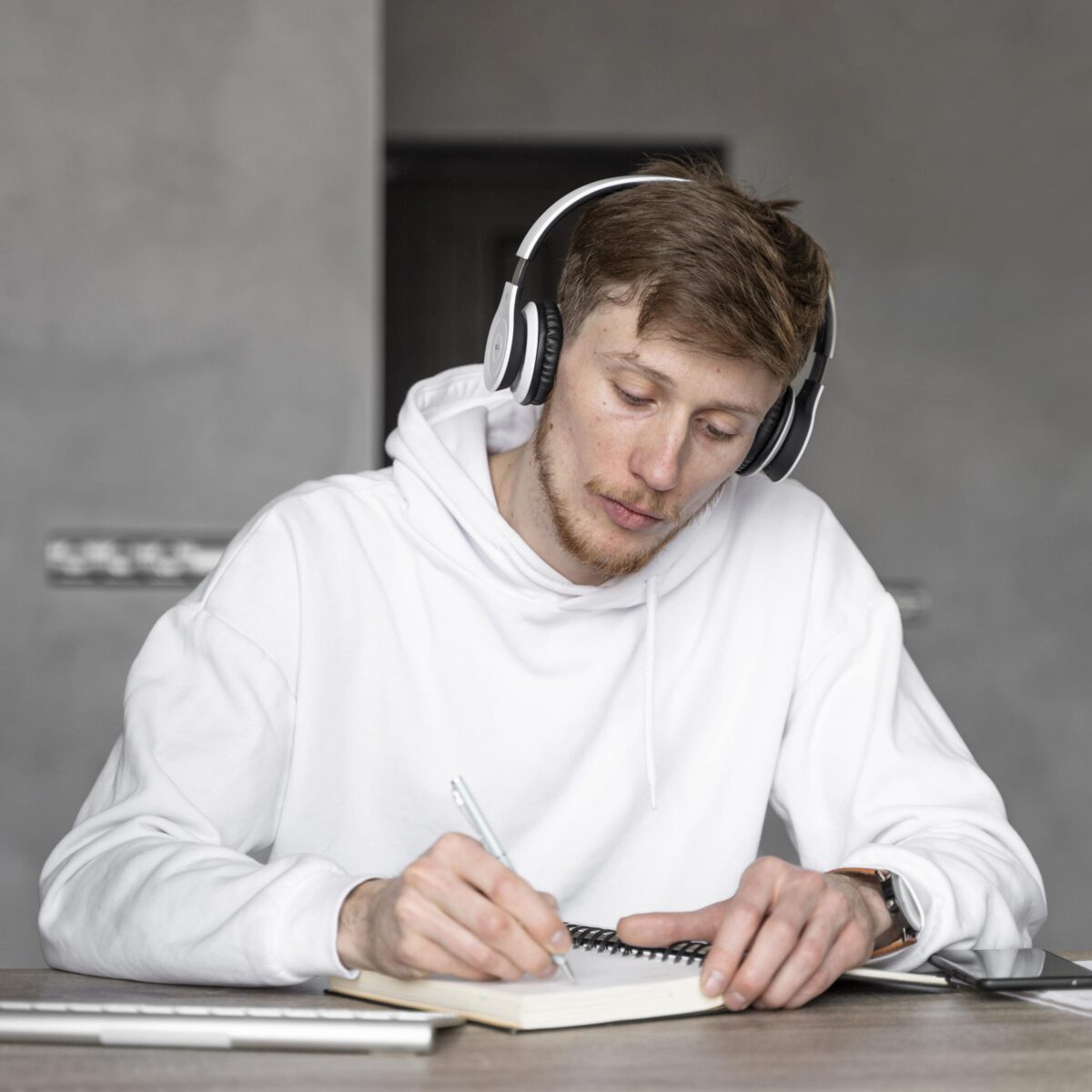Master the IELTS Listening Test : Top Tips and Tricks